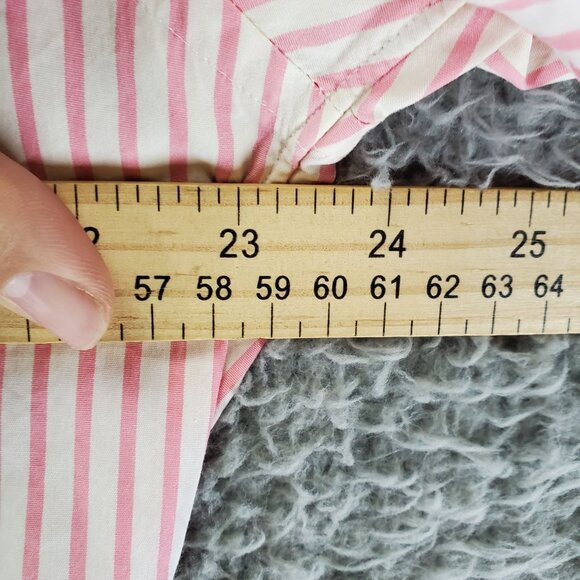 J. Crew Shirt Mens Large Pink Striped Classic Long Sleeve Button Front Cotton - Picture 4 of 7